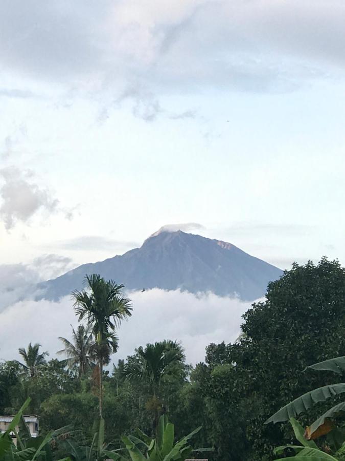 Pondok Rinjani Bungalow เตเตบาตู ภายนอก รูปภาพ