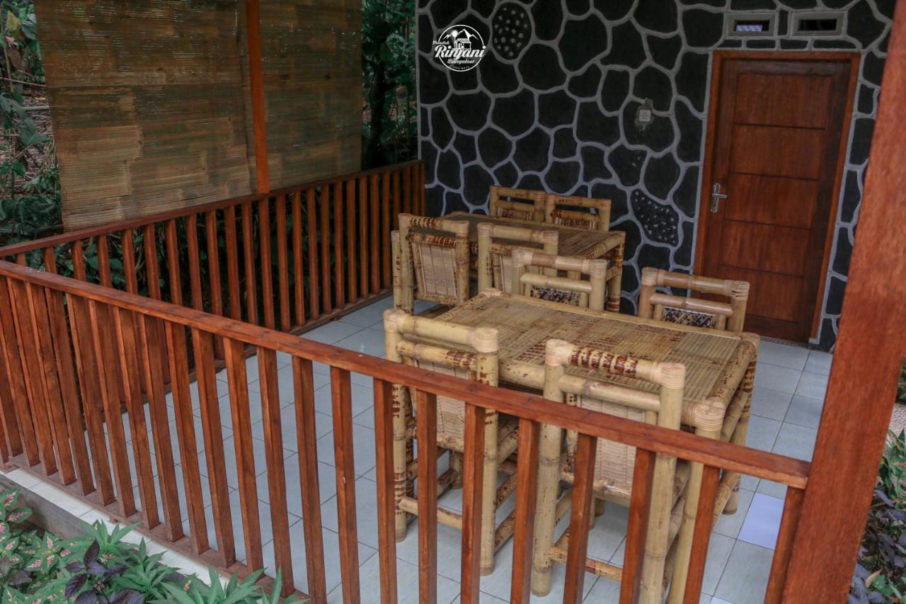 Pondok Rinjani Bungalow เตเตบาตู ภายนอก รูปภาพ