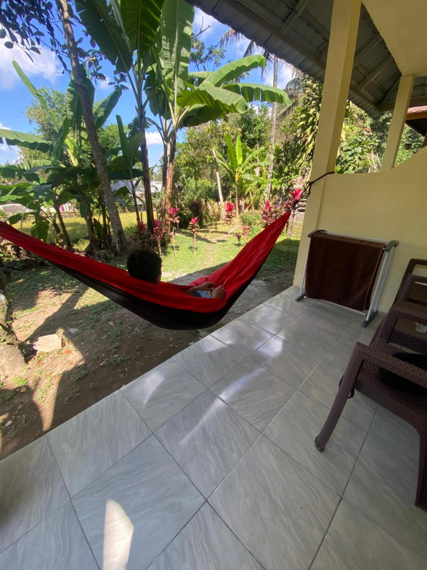 Pondok Rinjani Bungalow เตเตบาตู ภายนอก รูปภาพ